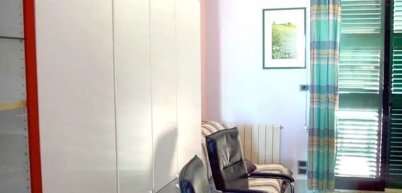 Aamiaismajoitus (B&B) Teocle Beach Rooms