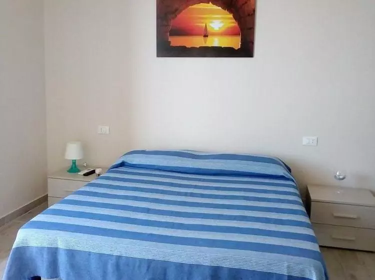 تختخواب و صبحانه Verde Mare