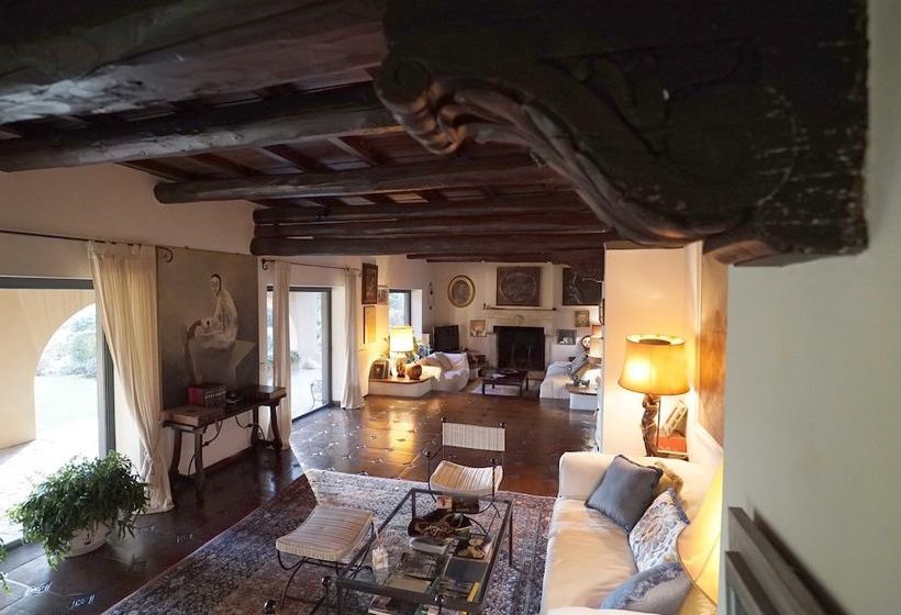 住宿加早餐 Beyond The Garden