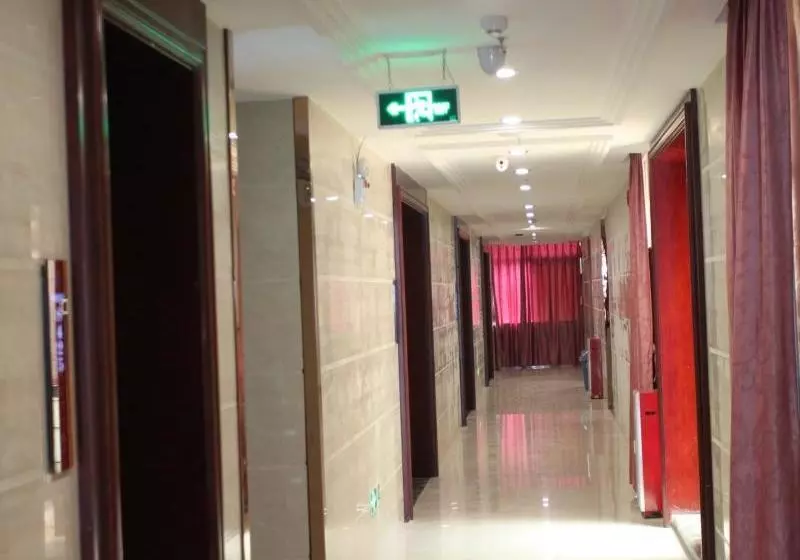 ホテル Yimi  Guangzhou Railway Station Sanyuanli Branch