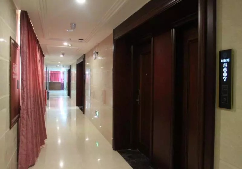 ホテル Yimi  Guangzhou Railway Station Sanyuanli Branch