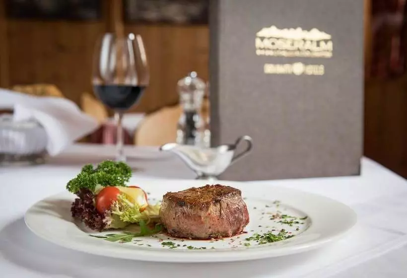 ホテル Moseralm Dolomiti Spa Resort