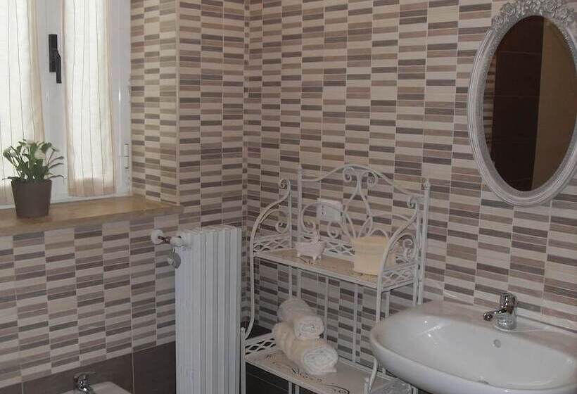 فندق ريفى Agriturismo Il Vignaletto