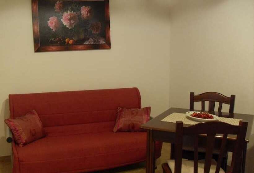 فندق ريفى Agriturismo Il Vignaletto