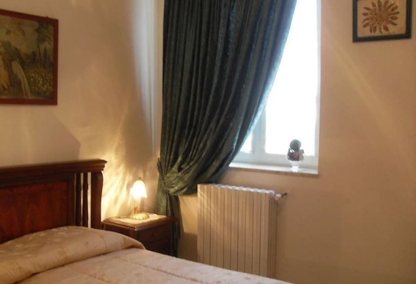 فندق ريفى Agriturismo Il Vignaletto