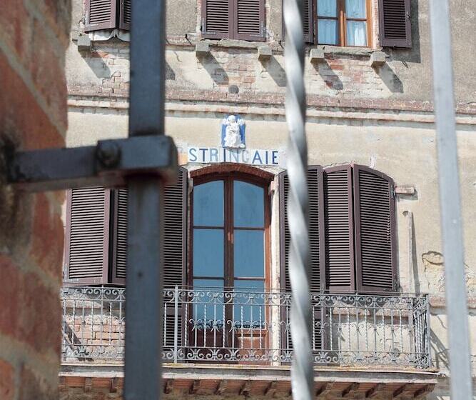 فندق ريفى Agriturismo Le Stringaie