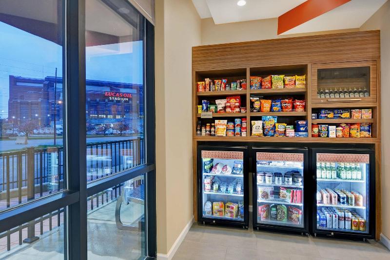 هتل Towneplace Suites By Marriott Indianapolis Downtown