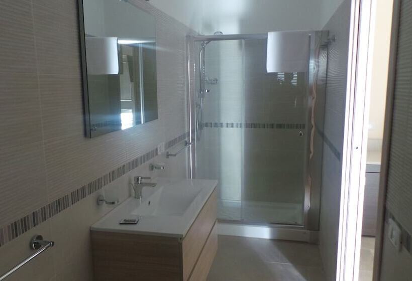 بنسيون B&b Villa Lisa