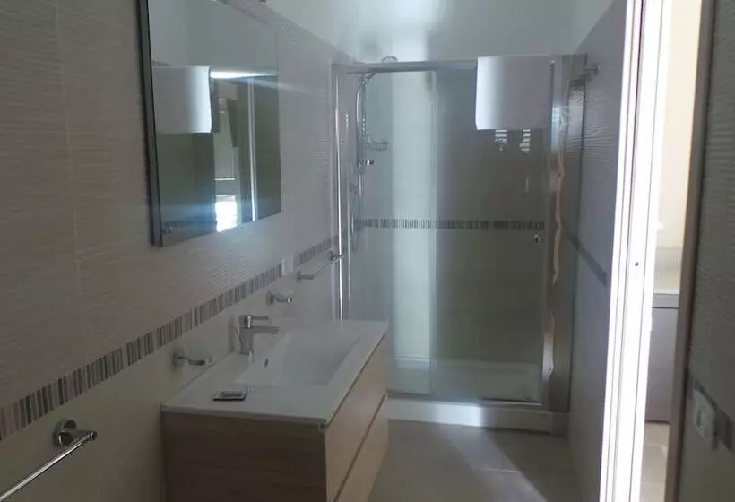 پانسیون B&b Villa Lisa