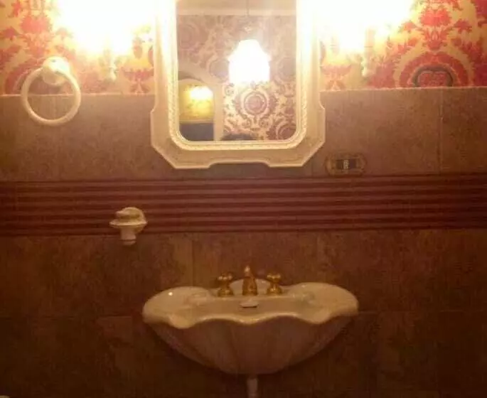 B&b Savarini