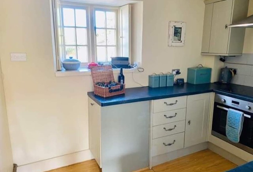 Stunning Driftwood Cottage At Holme Next The Sea