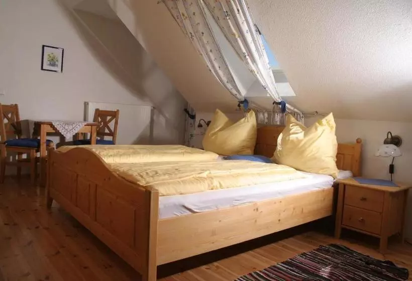 Frühstückspension Kleinschuster