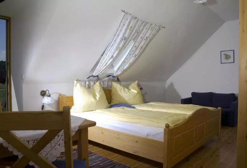 Frühstückspension Kleinschuster