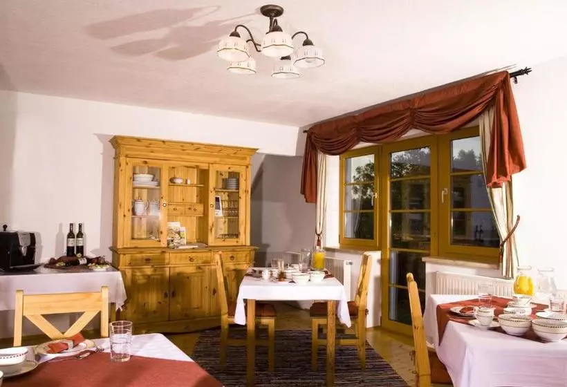 Frühstückspension Kleinschuster