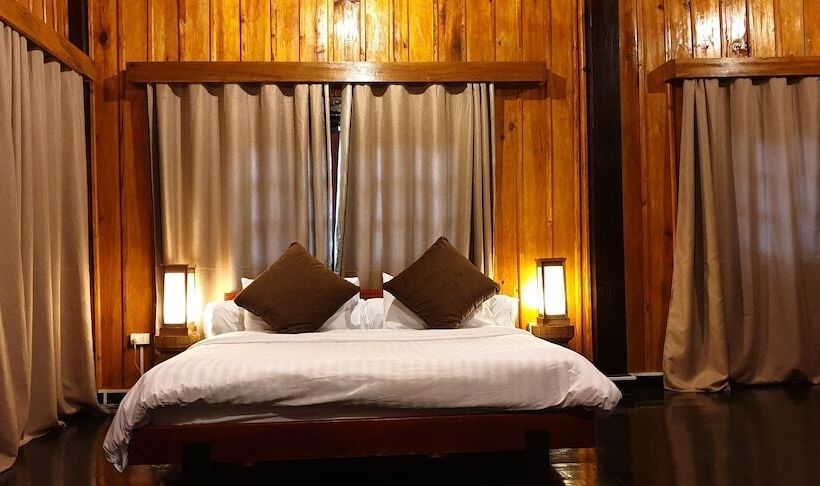 Otel Auberge Plain Of Jars Phouphadeng