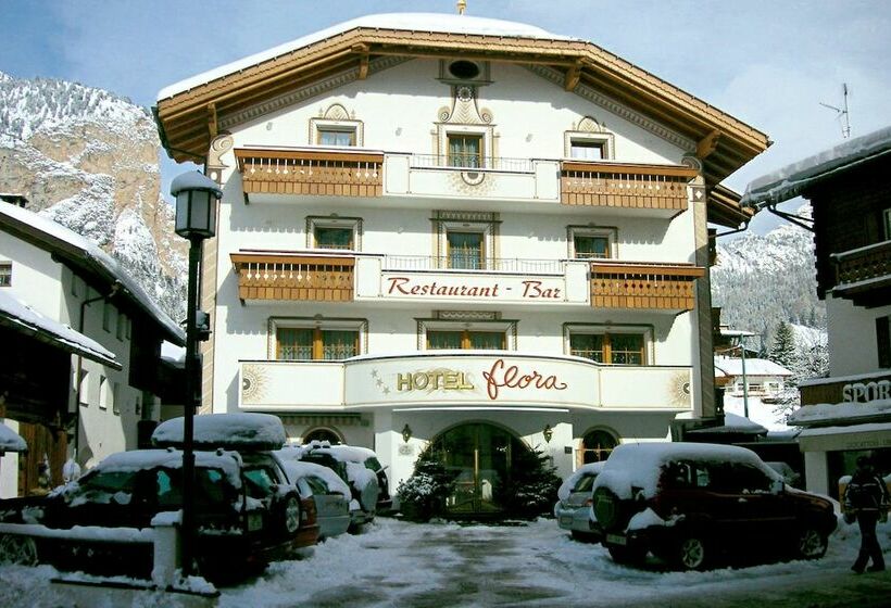 هتل Flora