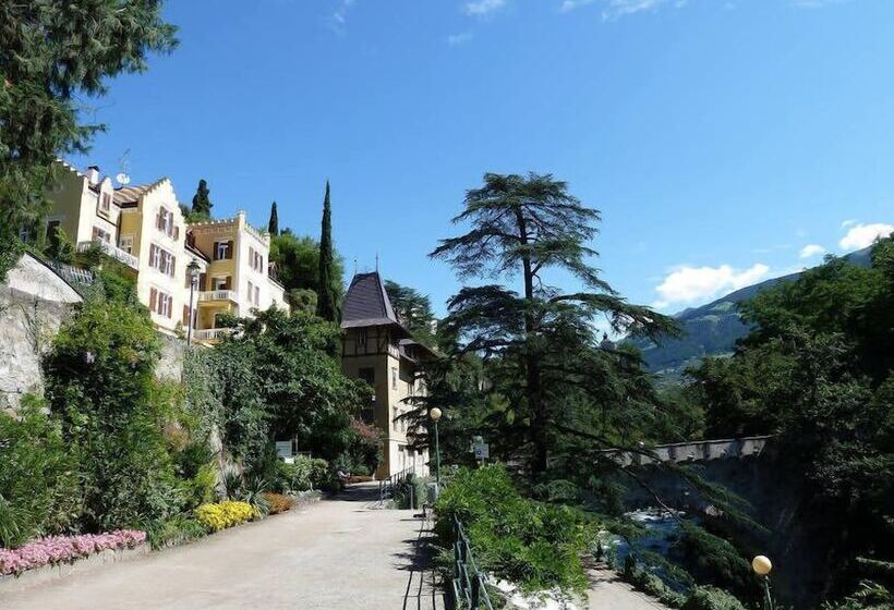 בית מלון כפרי Garni Villa Tyrol   Adults Only