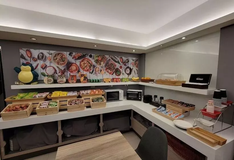 Hub Hotel Tucheng