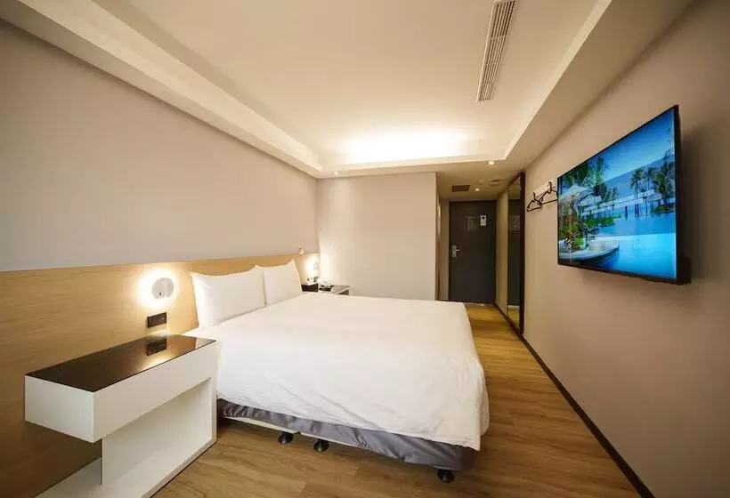 Hub Hotel Tucheng