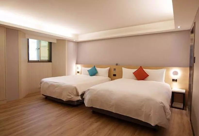 Hub Hotel Tucheng