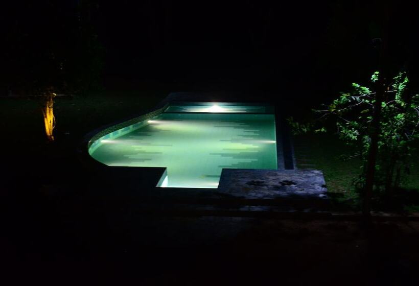 ホテル Vallee 69 Eco Villa Tissa,yala