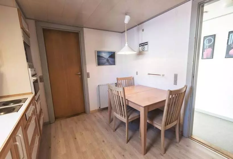 پانسیون Ittoqqortoormiit Guesthouse