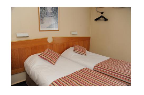 Hotel Campanile Lyon Est  Bron Eurexpo