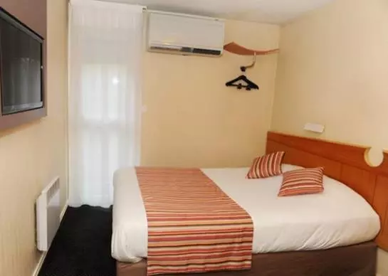 בית מלון כפרי Campanile Lyon Est  Bron Eurexpo