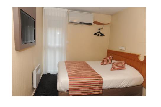 Hotel Campanile Lyon Est  Bron Eurexpo