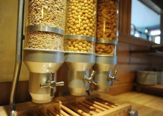 בית מלון כפרי Campanile Lyon Est  Bron Eurexpo