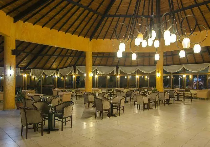 Hotel Sealight Family Club