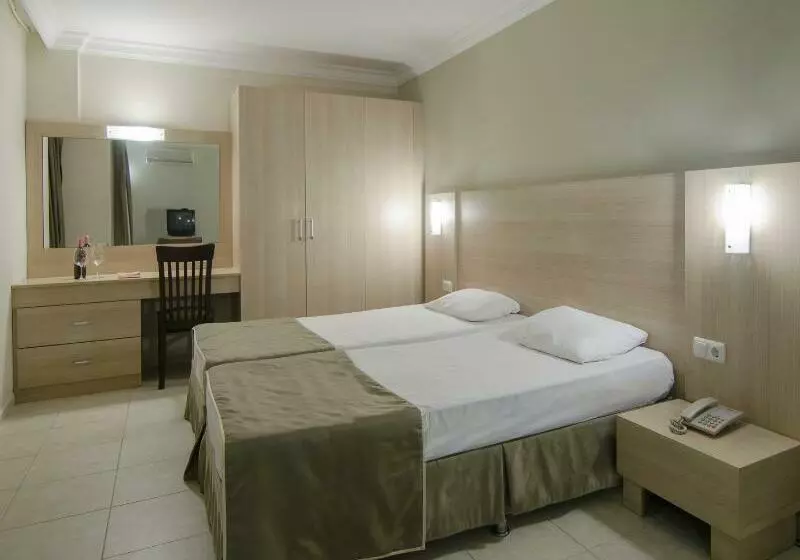 Hotel Sealight Family Club