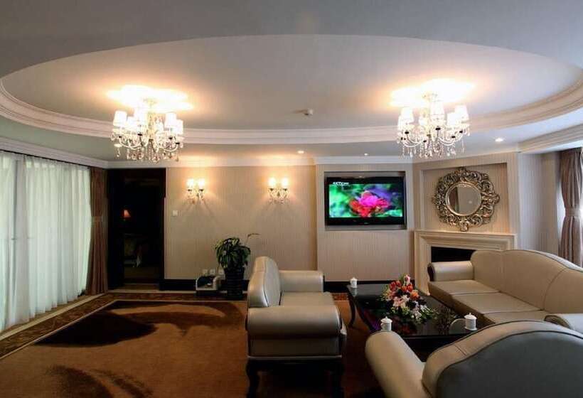 Отель Beijing Continental Grand