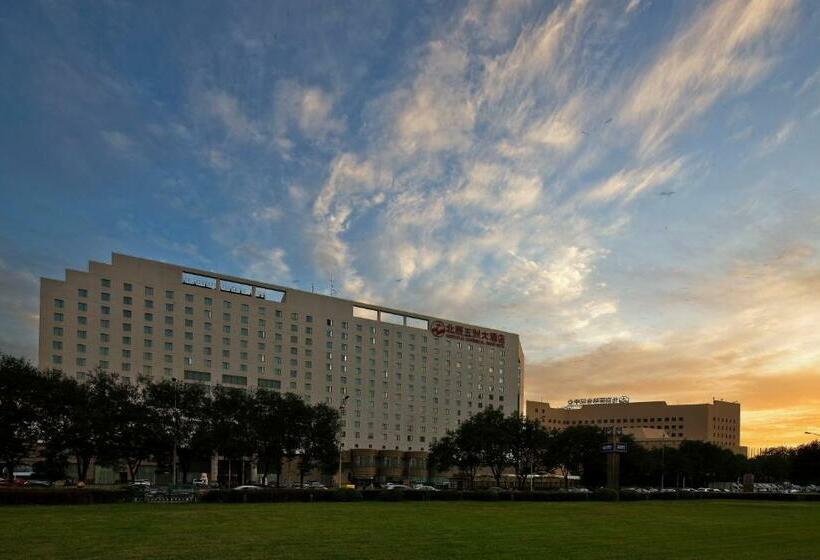 Отель Beijing Continental Grand