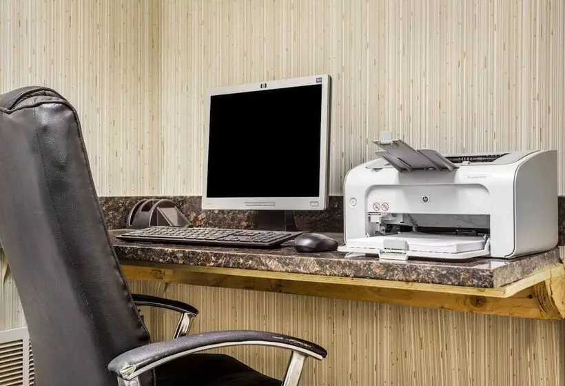 ホテル Comfort Inn & Suites At Stone Mountain