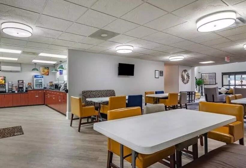 ホテル Comfort Inn & Suites At Stone Mountain