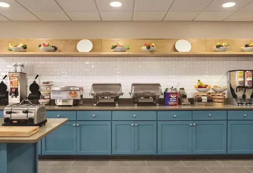 ホテル Country Inn & Suites By Radisson, Coralville, Ia