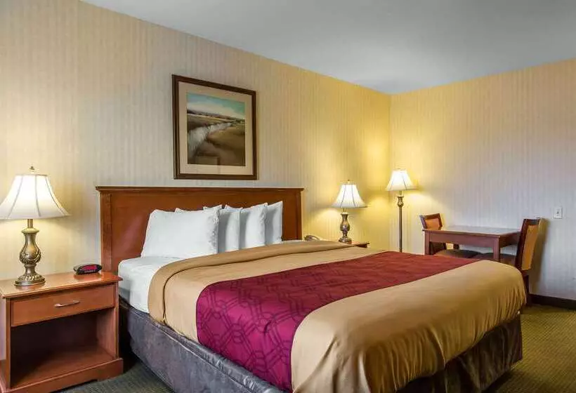 Hotel Econo Lodge Inn & Suites Riverside  Corona