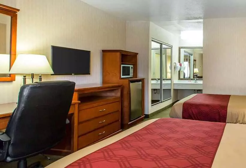 Hotel Econo Lodge Inn & Suites Riverside  Corona
