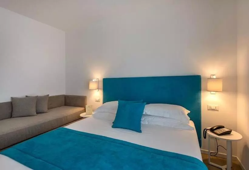 هتل Isabella Sorrento