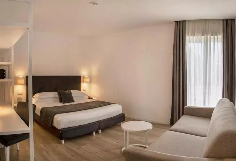 هتل Isabella Sorrento