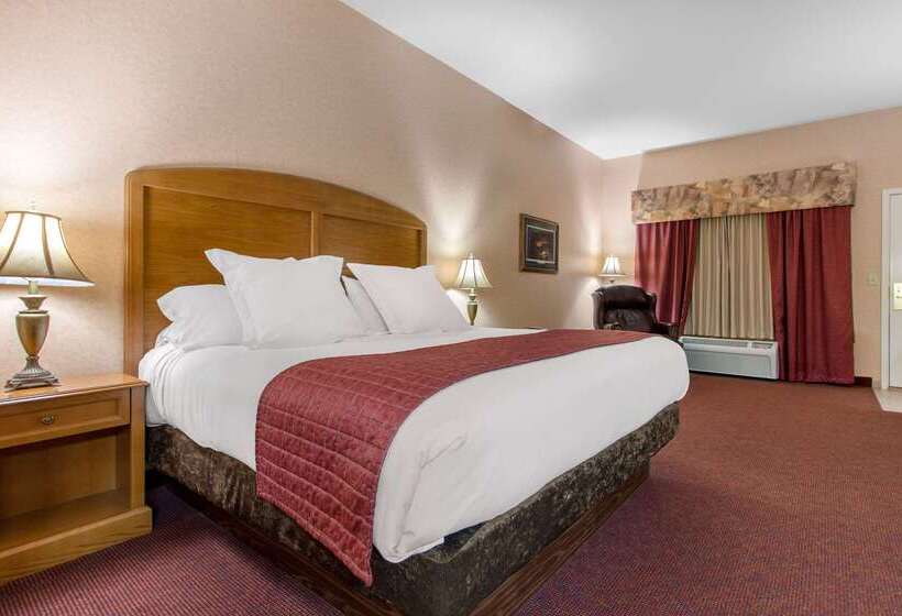 Norfolk Lodge & Suites, Ascend Hotel Collection