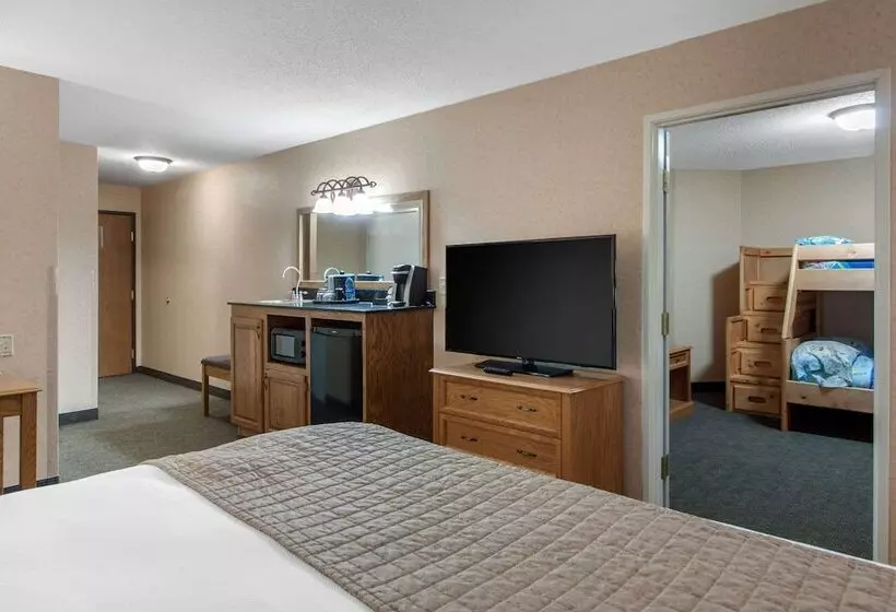 Norfolk Lodge & Suites, Ascend Hotel Collection