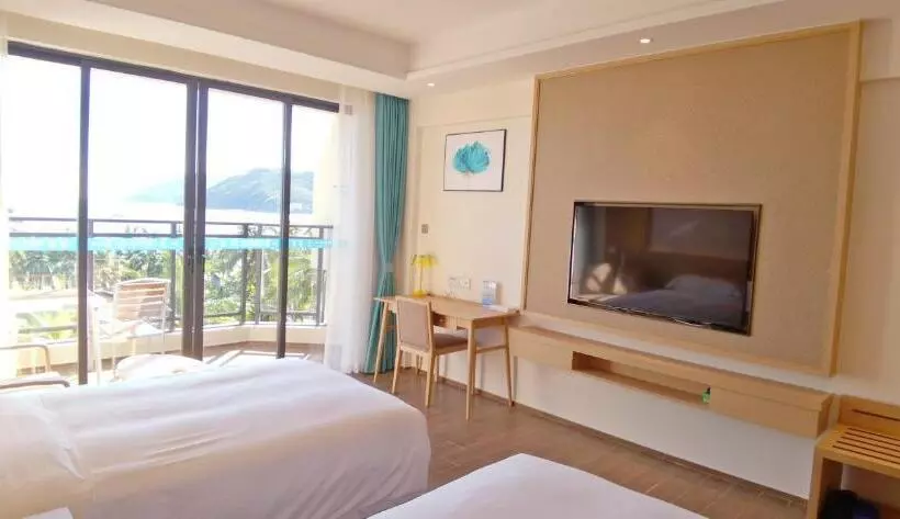 هتل Sanya South China