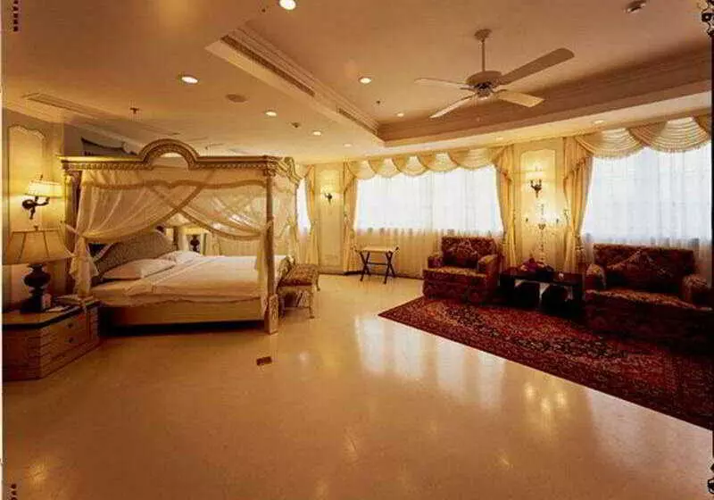 فندق The HNA Beach & Spa Resort