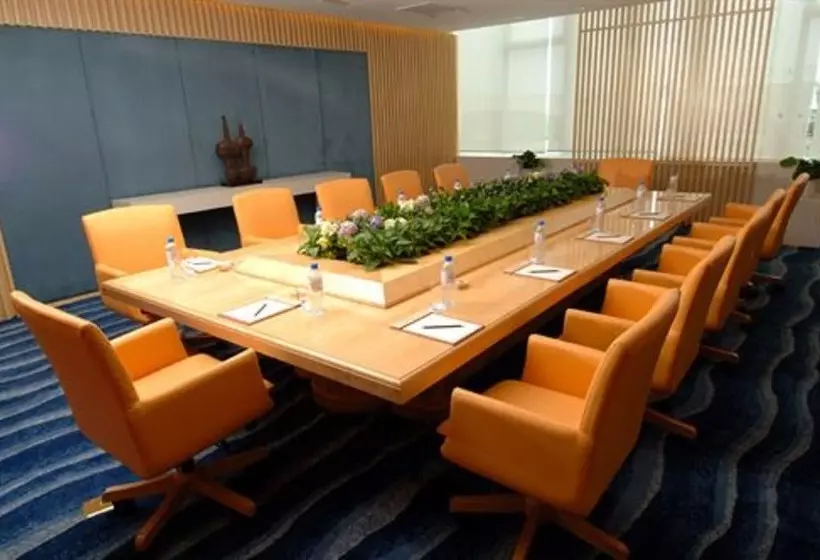 Grand Soluxe International Hotel Xi An