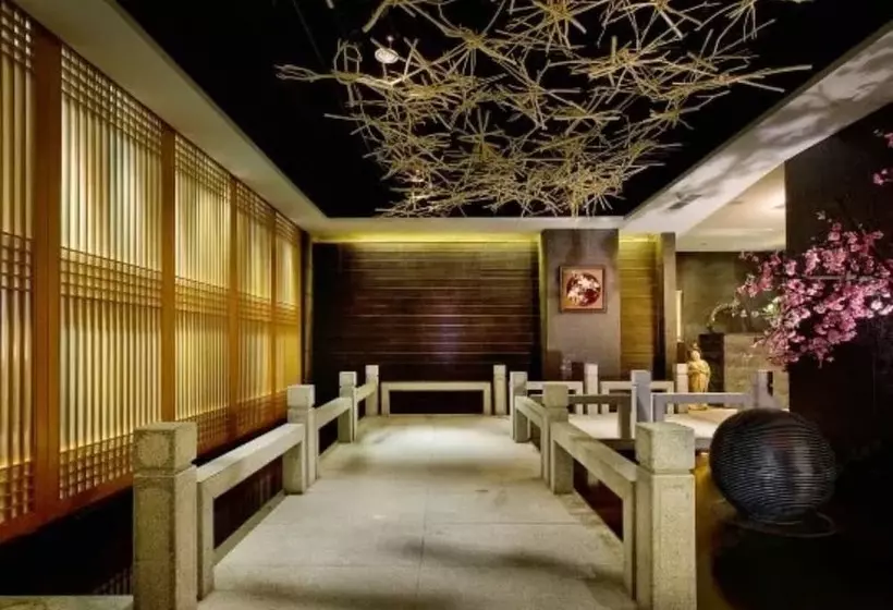 Grand Soluxe International Hotel Xi An