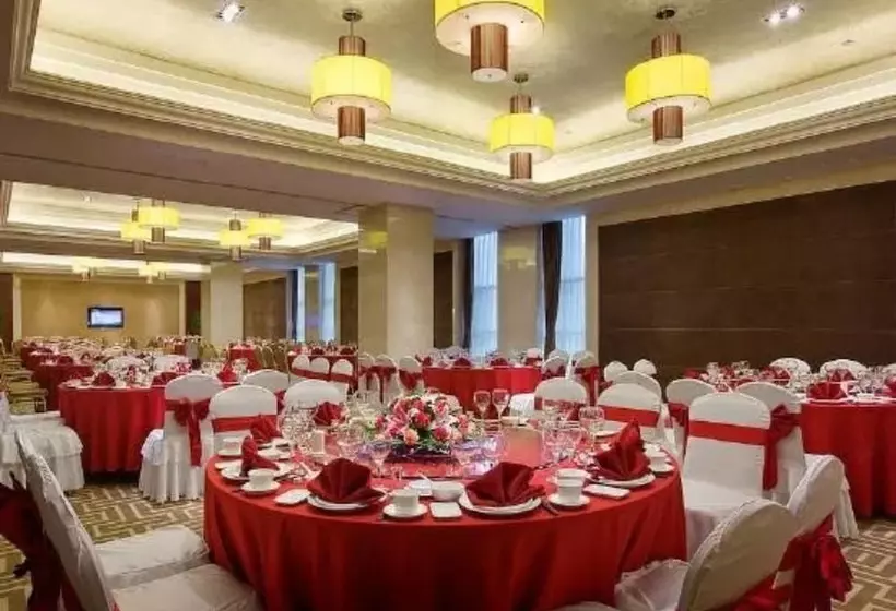 Grand Soluxe International Hotel Xi An