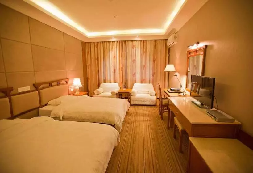 Отель Yangshuo New Century