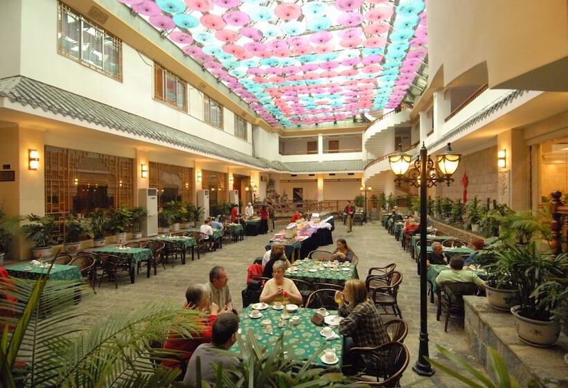 Otel Yangshuo New Century